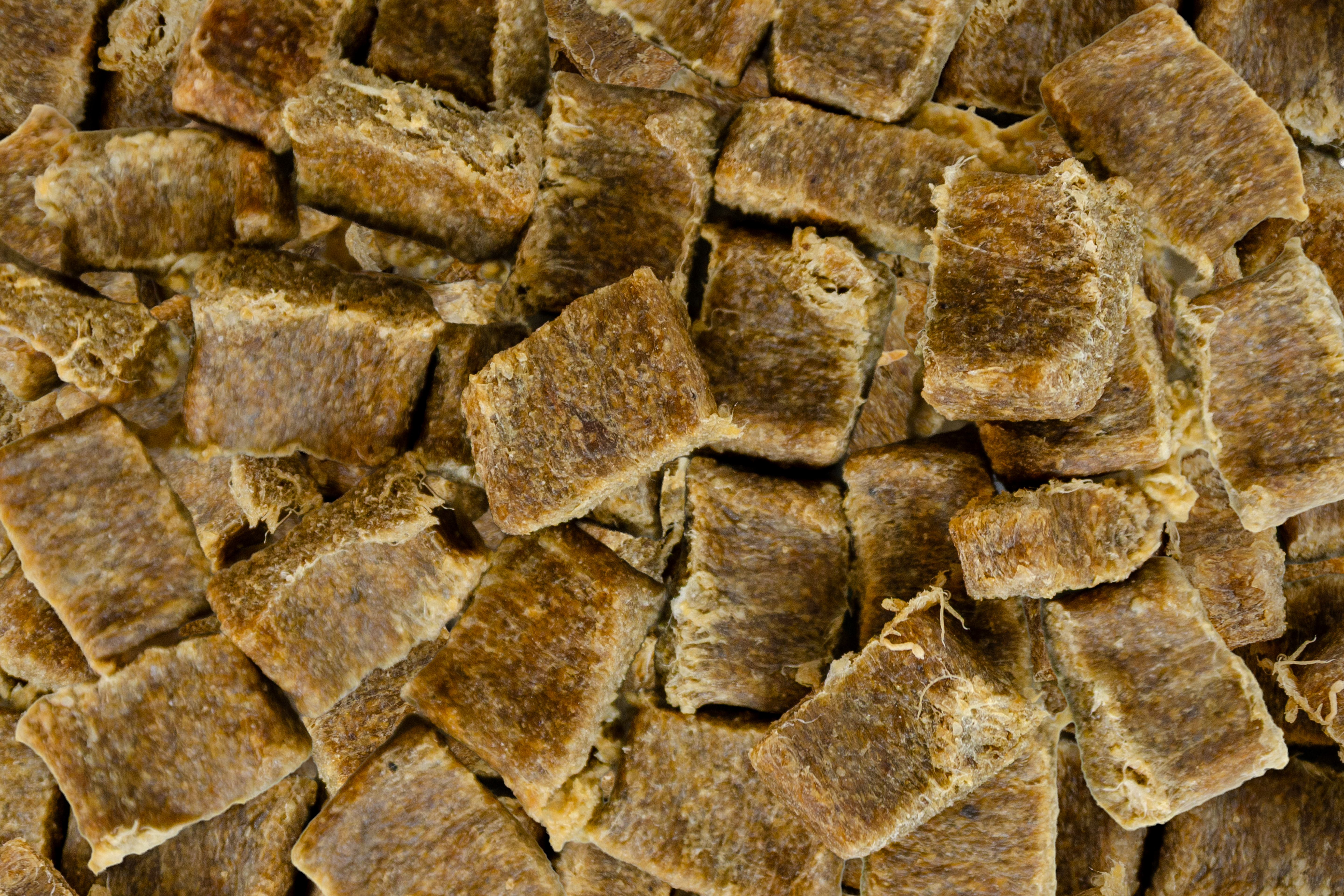 BOW WOW COD CHUNKS WITH KELP &amp; SPIRULINA 60 GR / 15 BOLSAS
